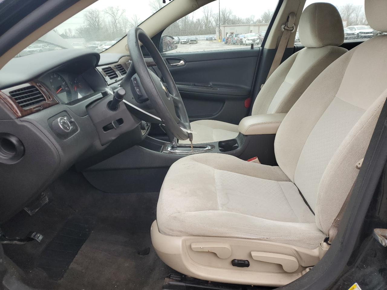 2015 Chevrolet Impala - Image 7
