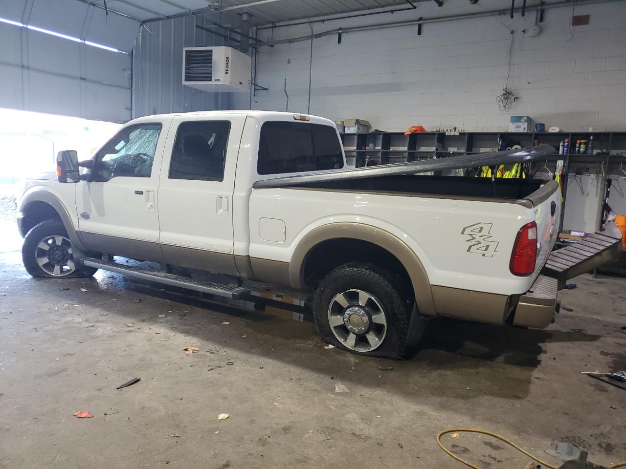 2011 Ford F250 - Image 2