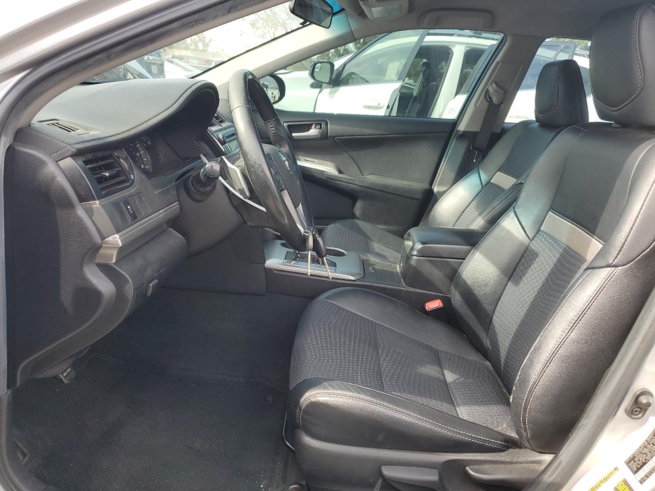 2014 Toyota Camry - Image 7