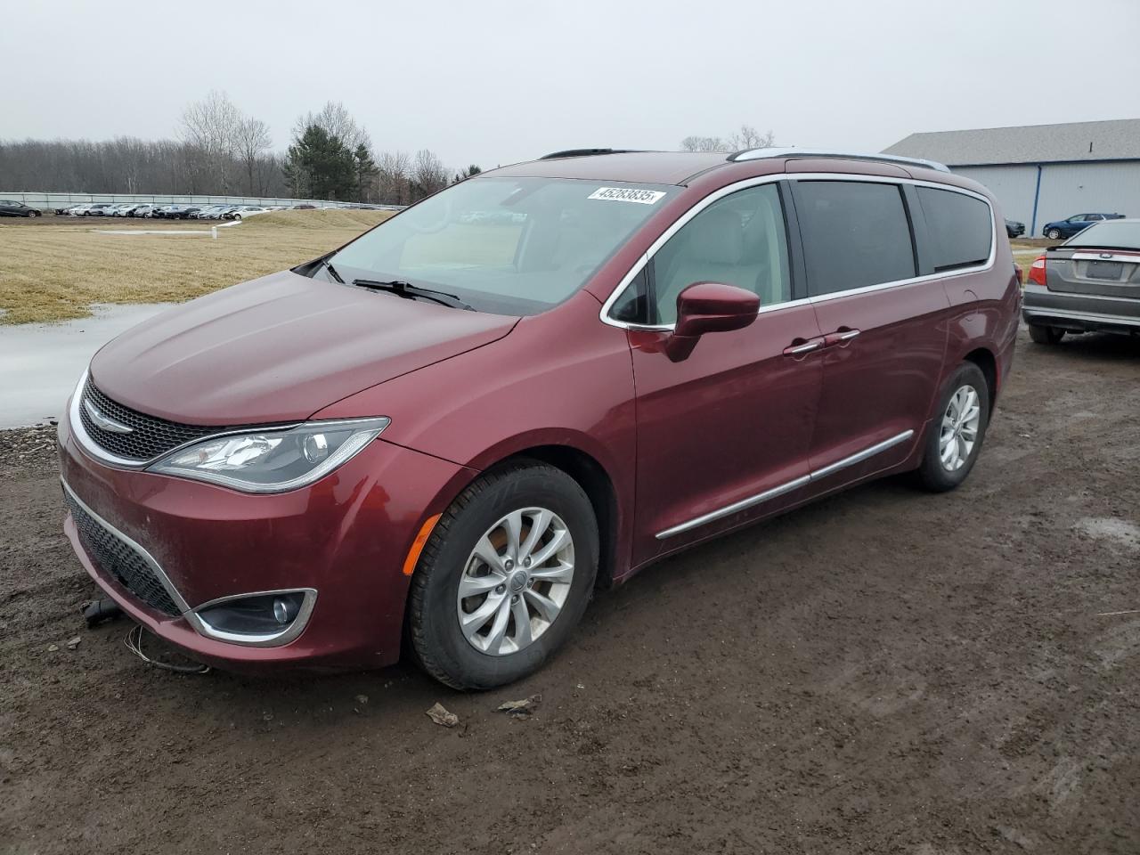2018 Chrysler Pacifica - Image 1