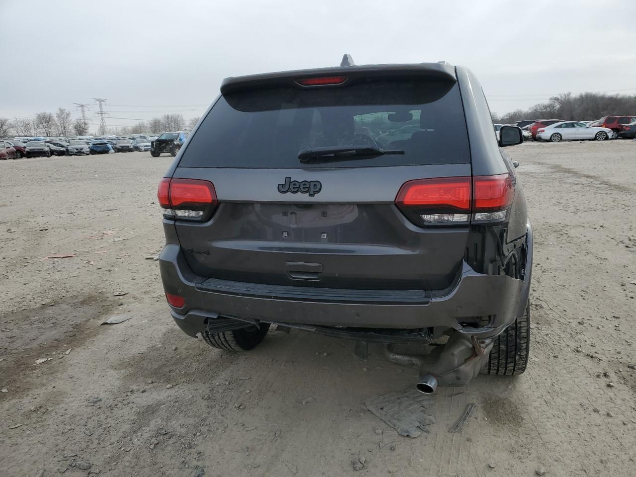 2018 Jeep Grand Cherokee - Image 6