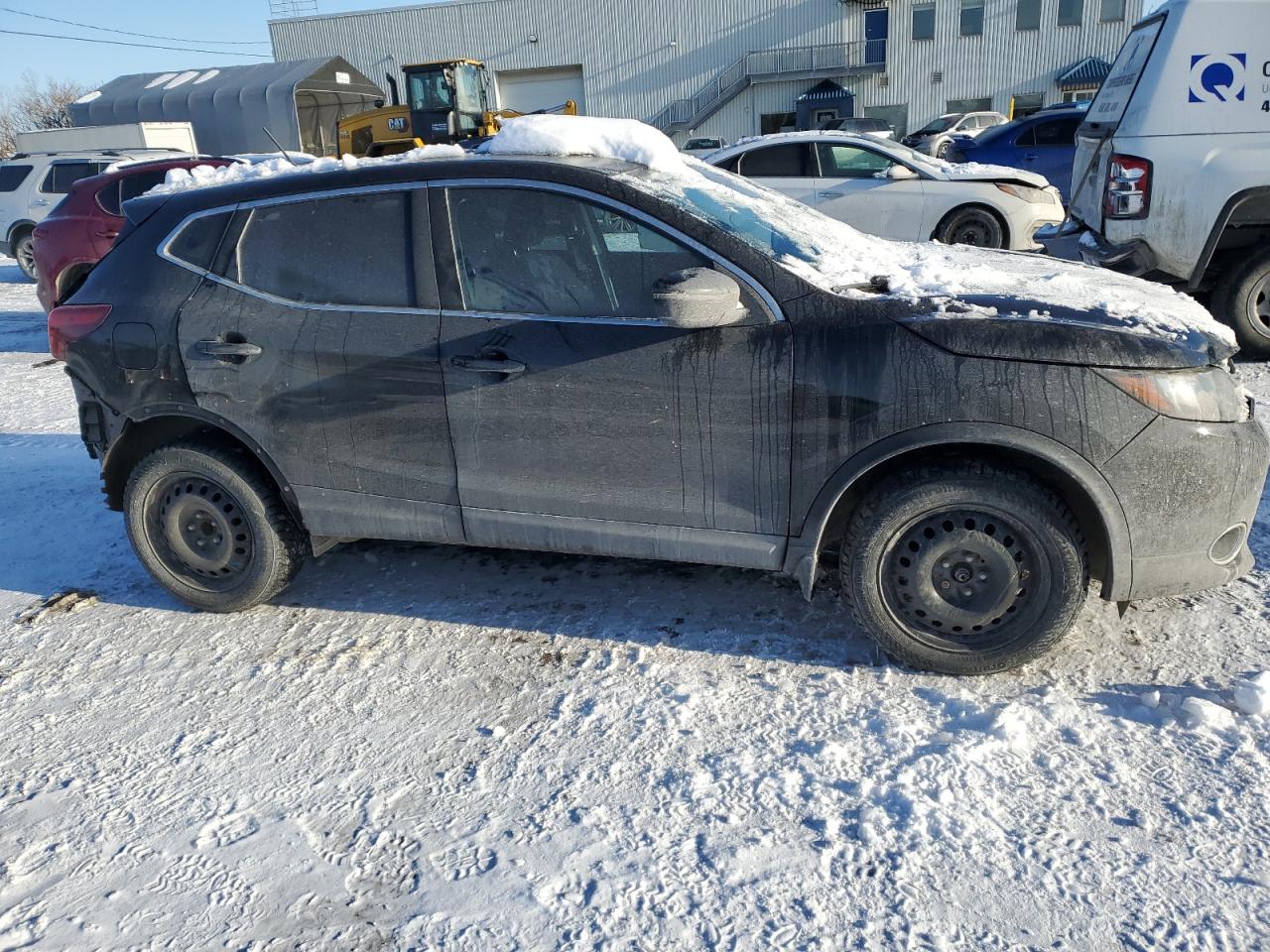 JN1BJ1CP1HW009872 NISSAN ROGUE 2017