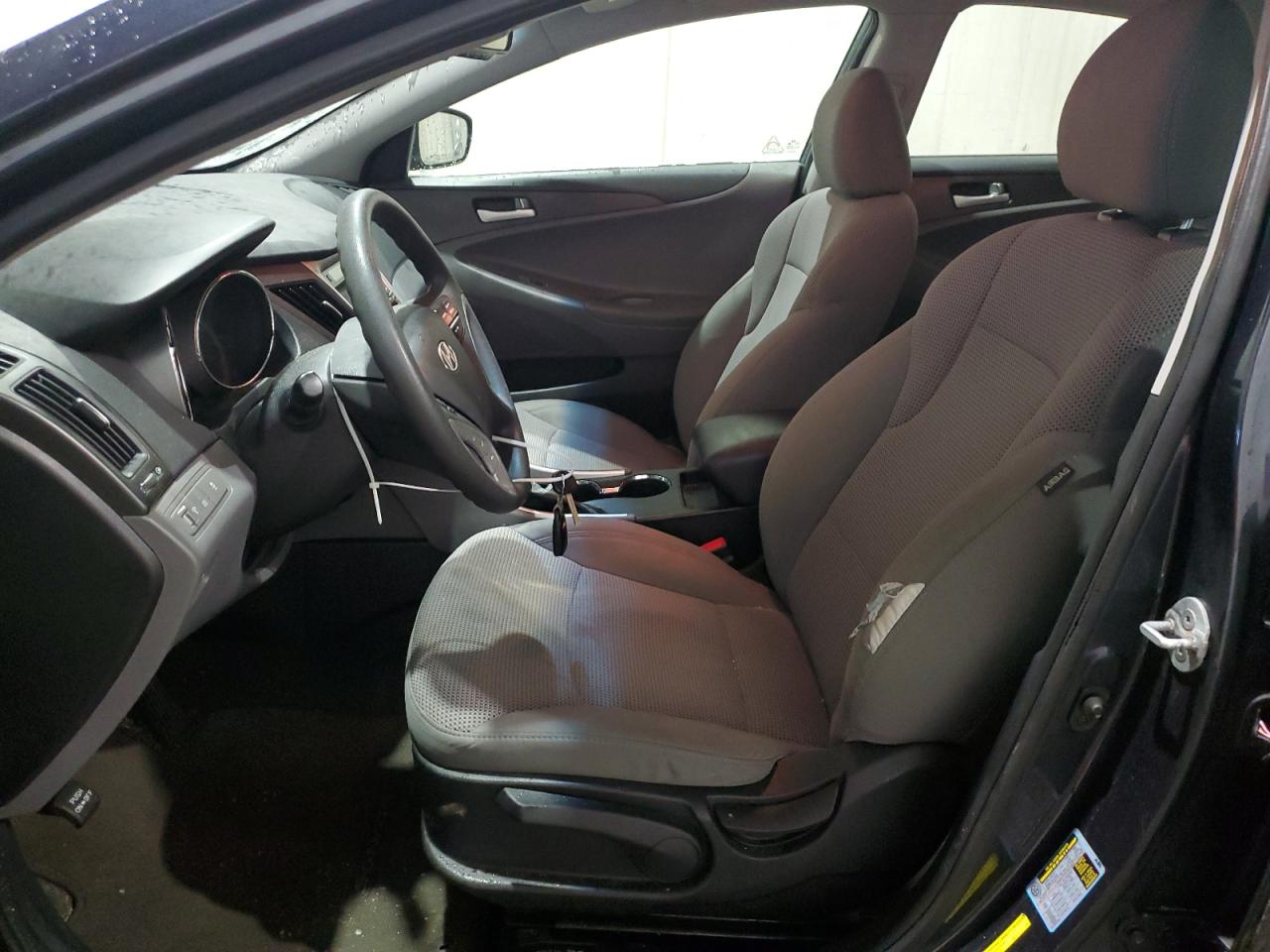 2014 Hyundai Sonata - Image 7