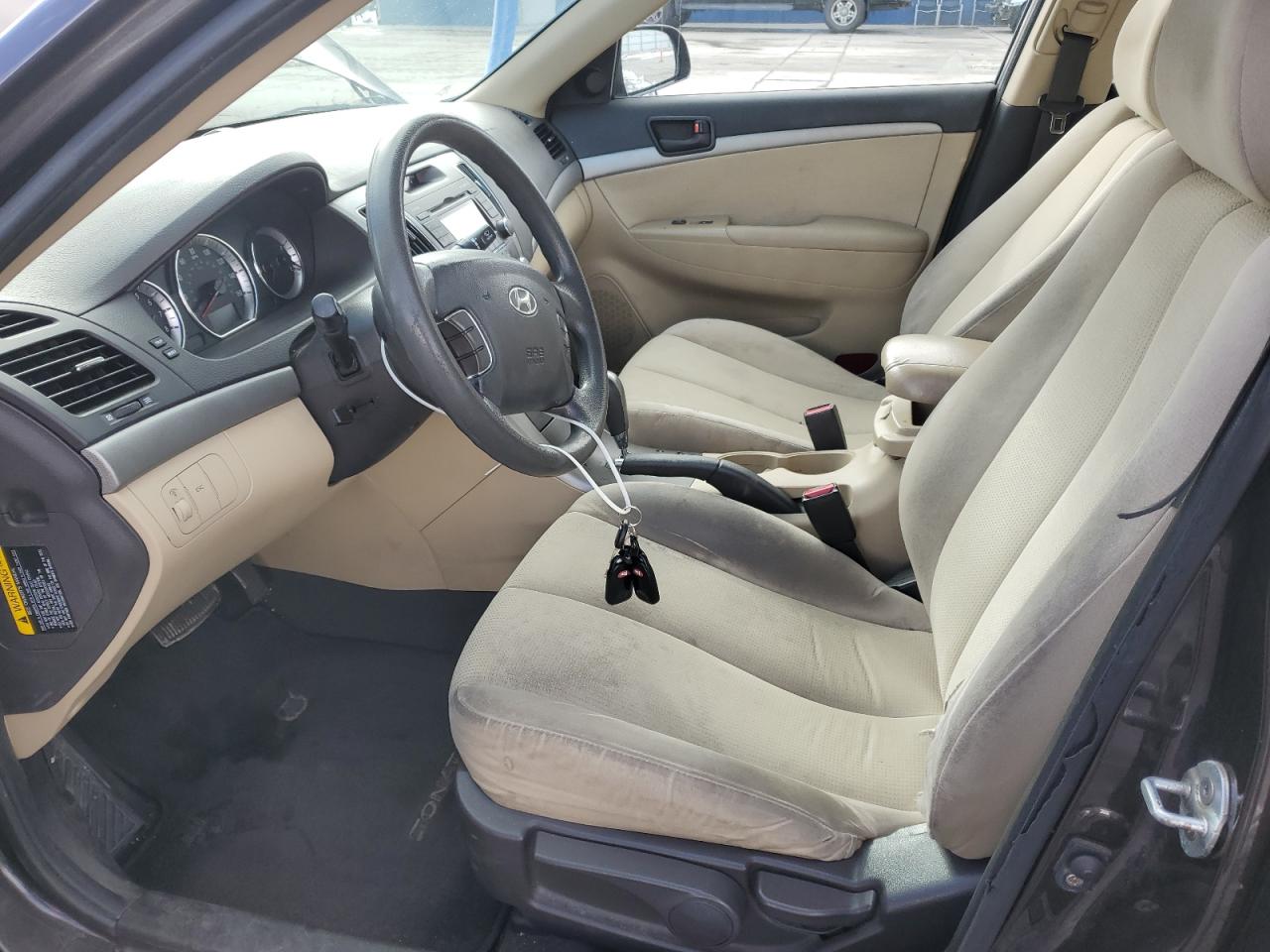 2009 Hyundai Sonata - Image 7