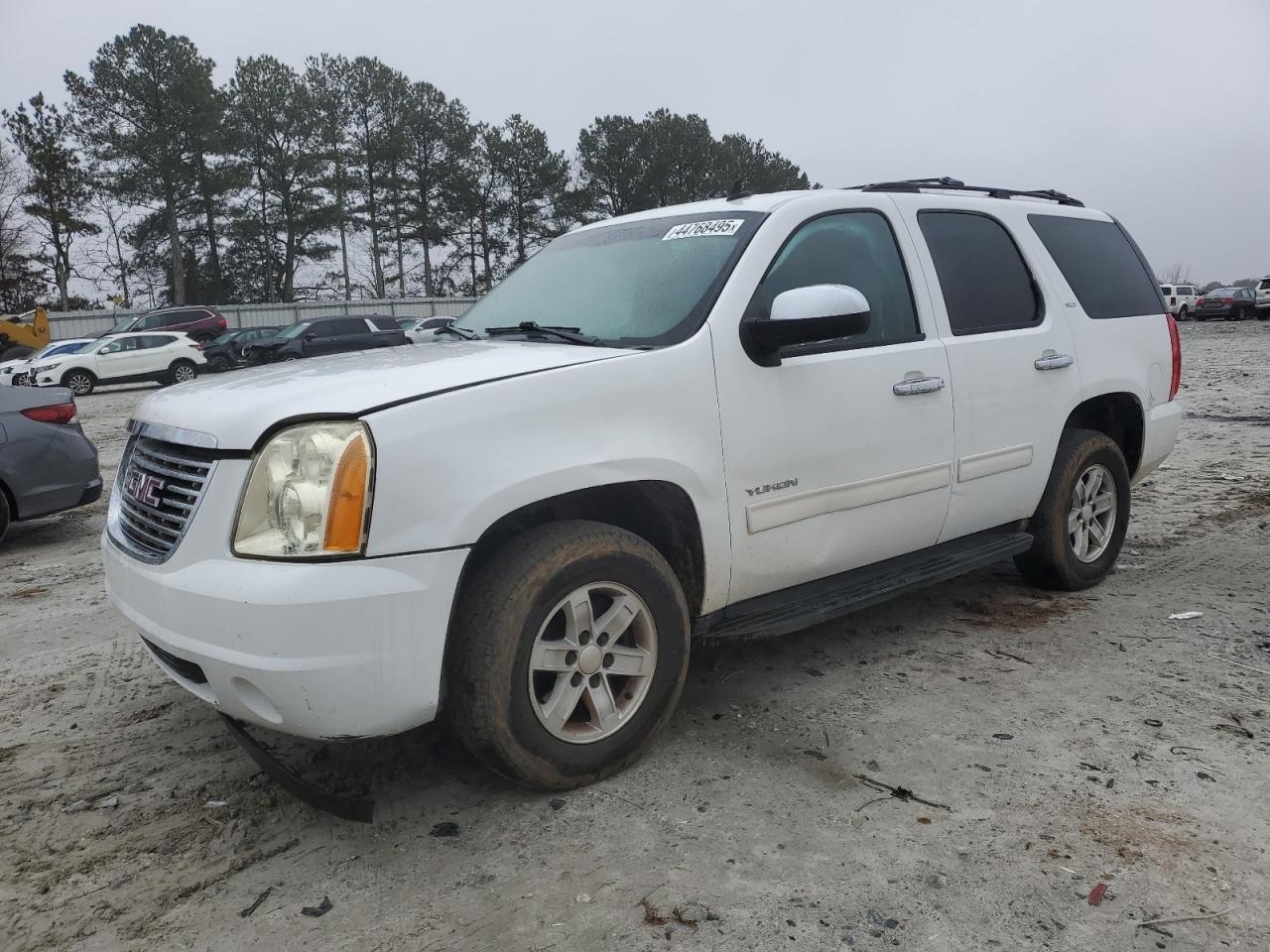 2010 GMC Yukon - Image 1
