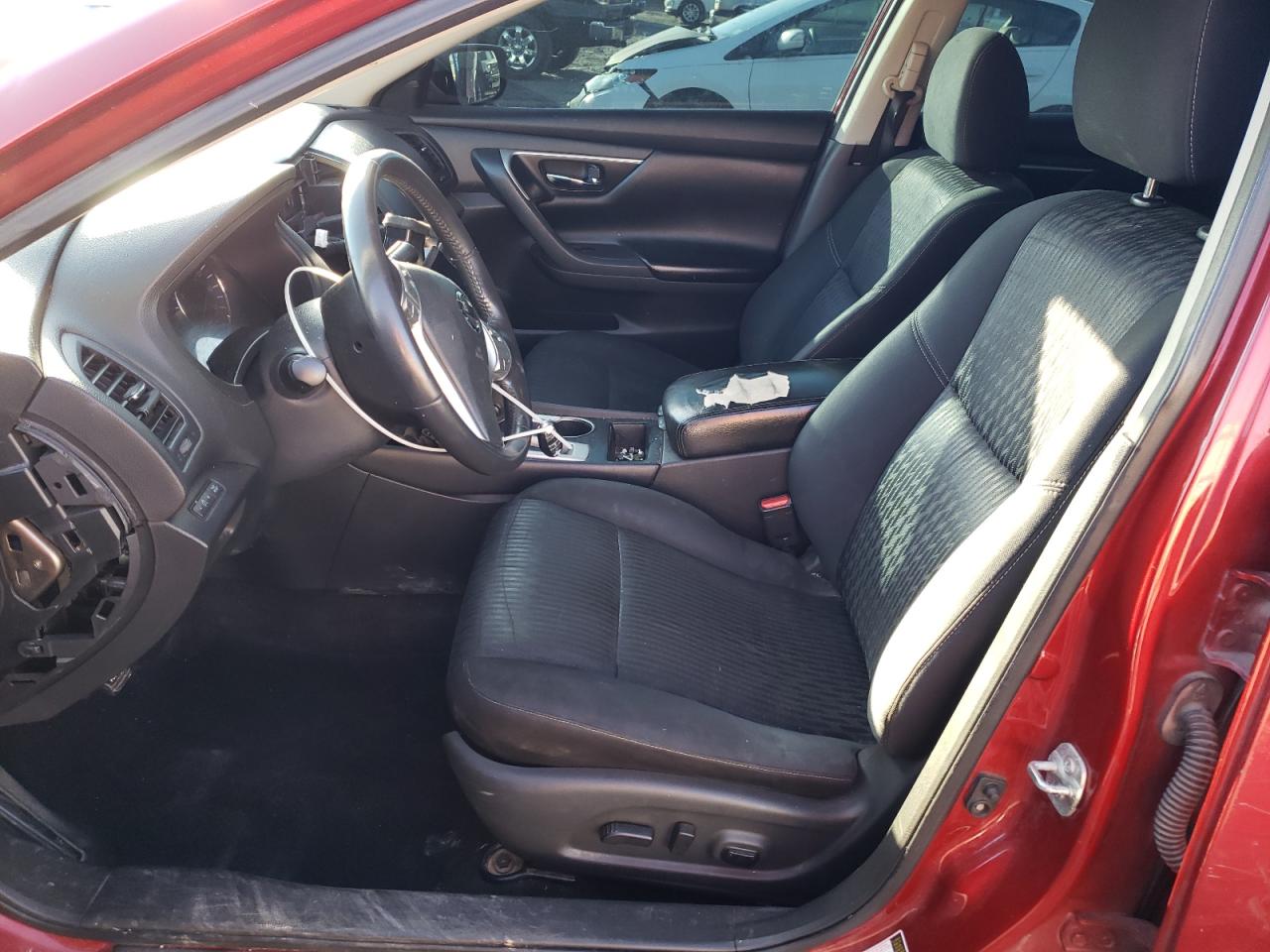 2017 Nissan Altima - Image 7