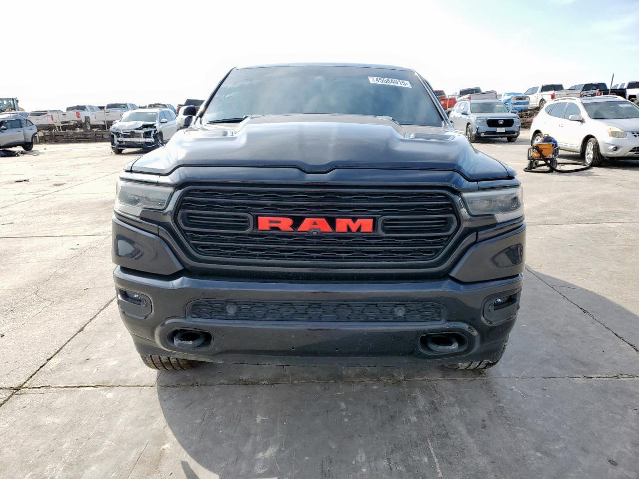 2022 RAM 1500 - Image 5