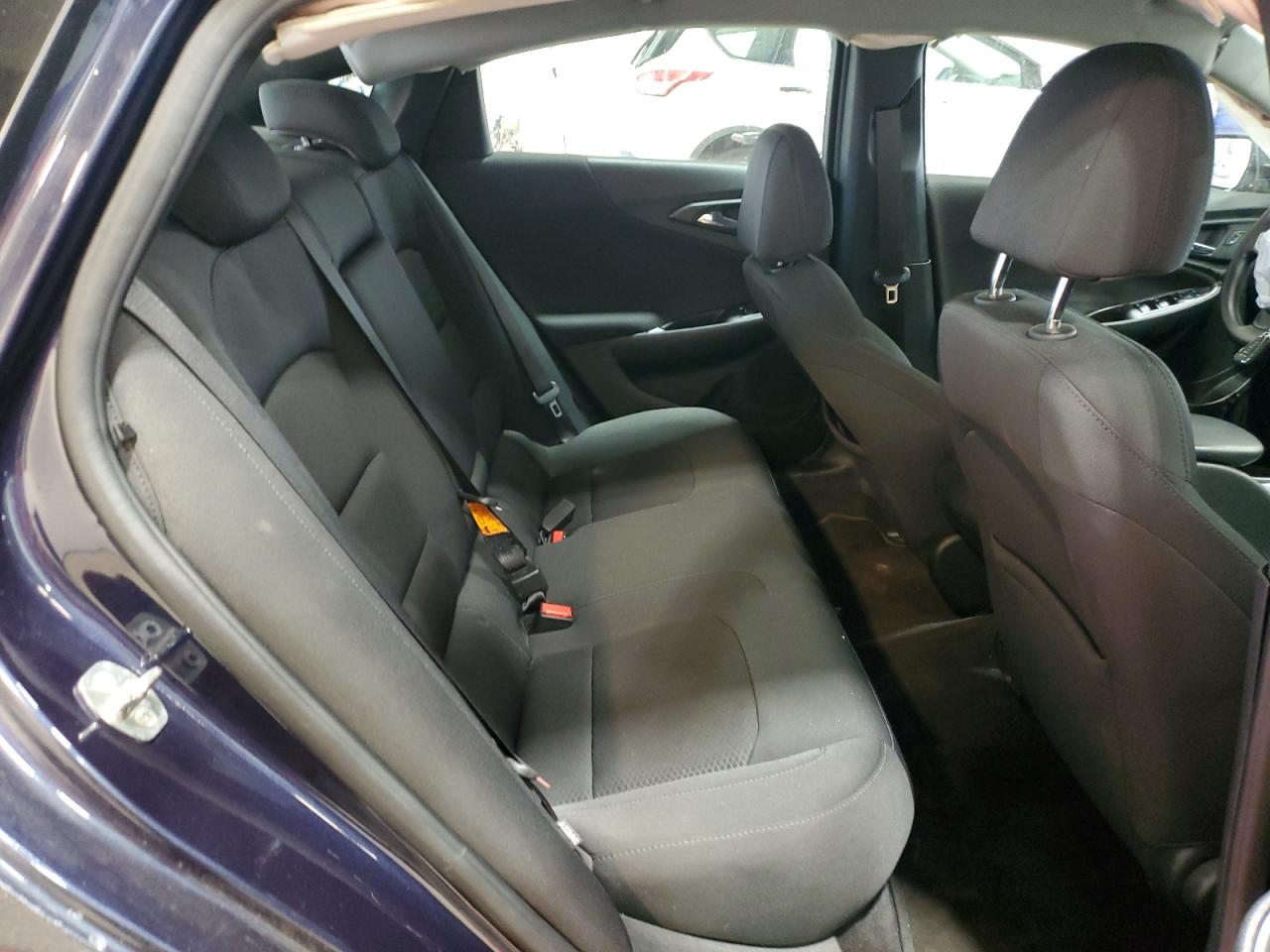 2016 Chevrolet Malibu - Image 10
