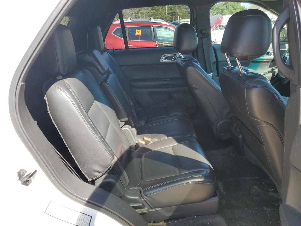 2014 Ford Explorer - Image 11