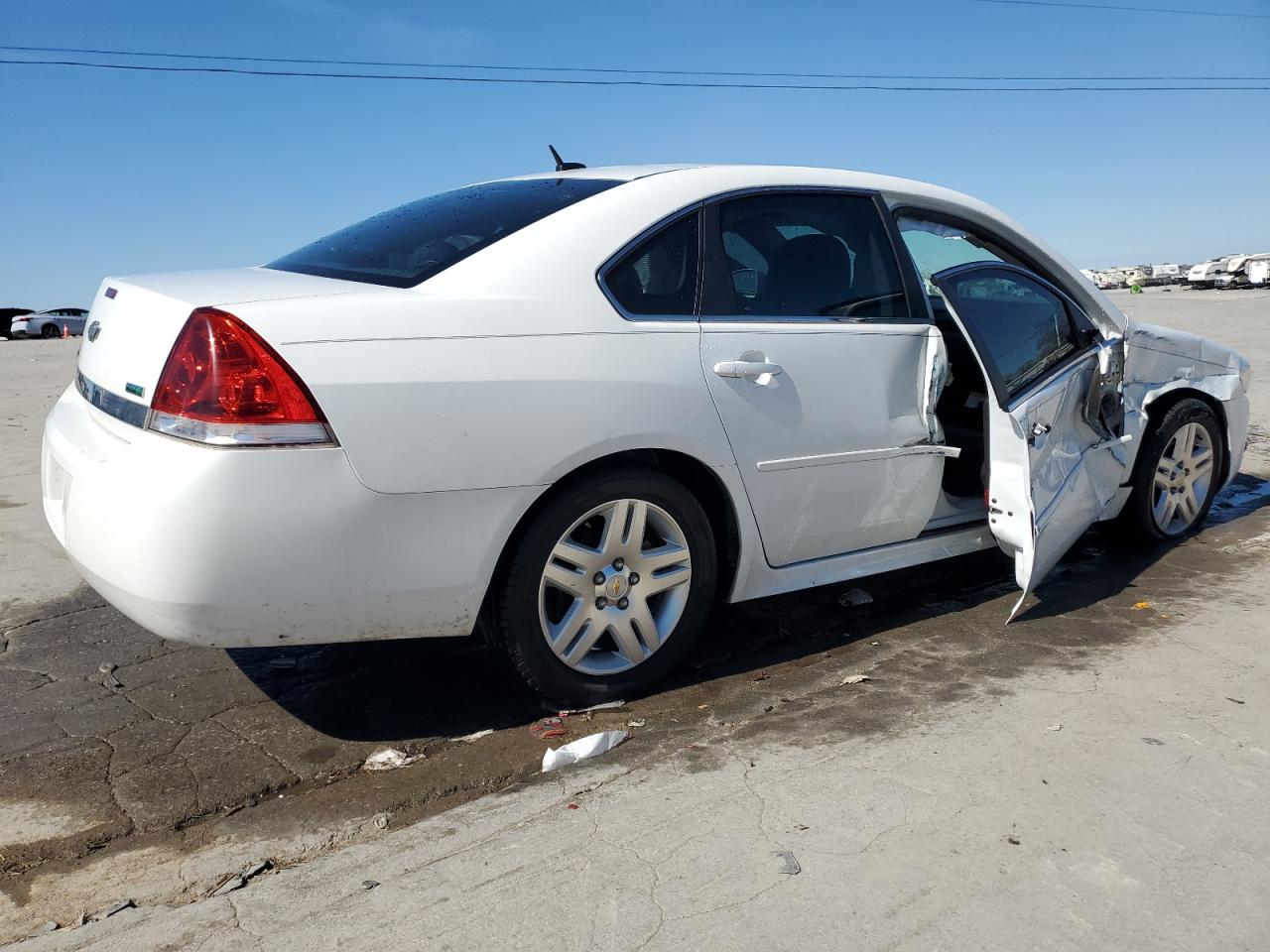 2011 Chevrolet Impala - Image 3