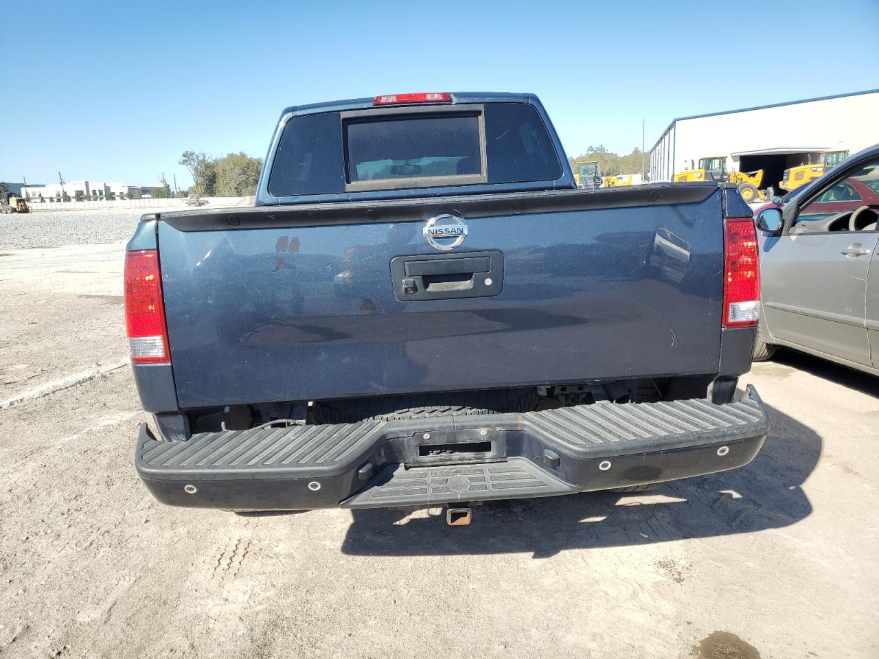 2014 Nissan Titan - Image 6
