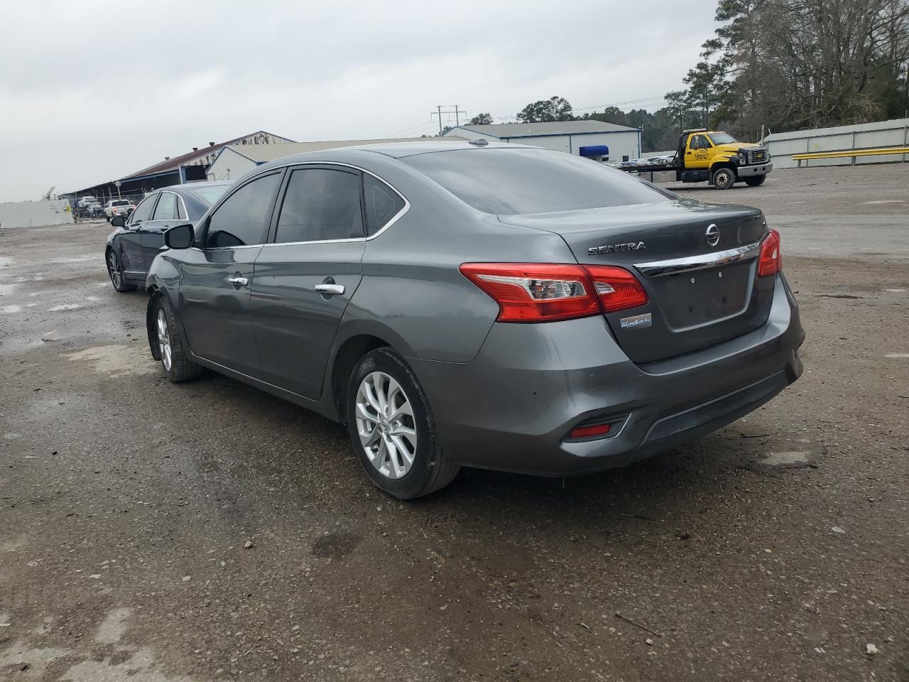 2017 Nissan Sentra - Image 2