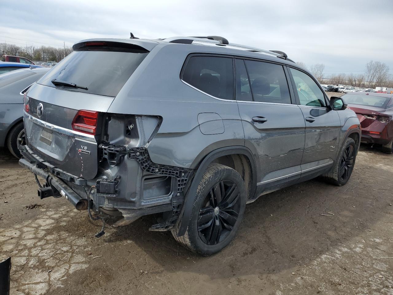 1V2MR2CA0JC510810 VOLKSWAGEN ATLAS 2018