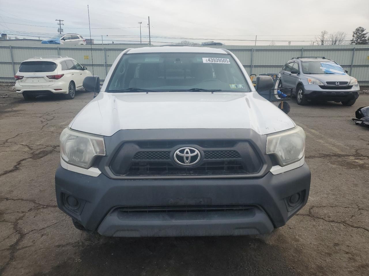 2014 Toyota Tacoma - Image 5