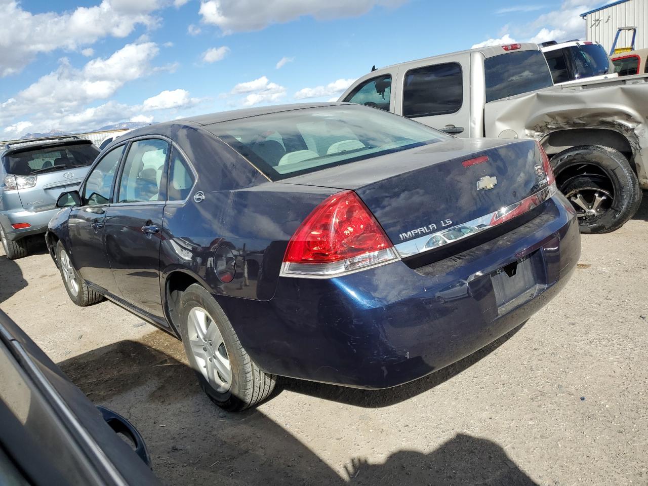 2008 Chevrolet Impala - Image 2