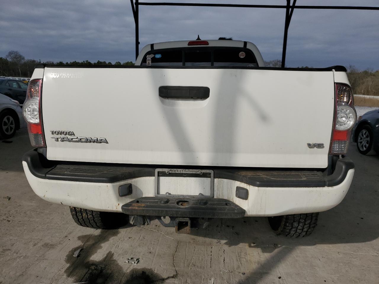 2012 Toyota Tacoma - Image 6