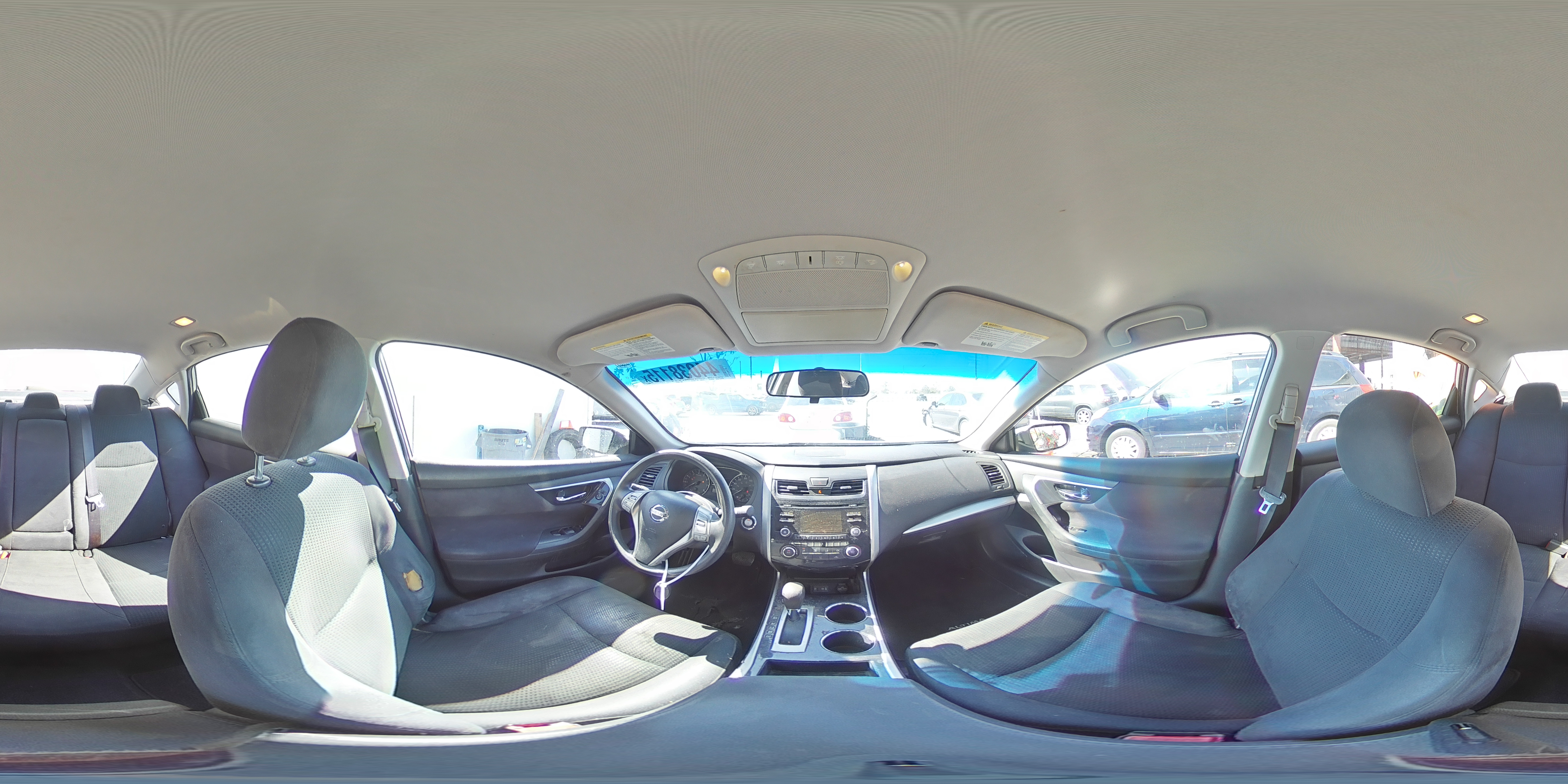 2014 Nissan Altima - Image 14