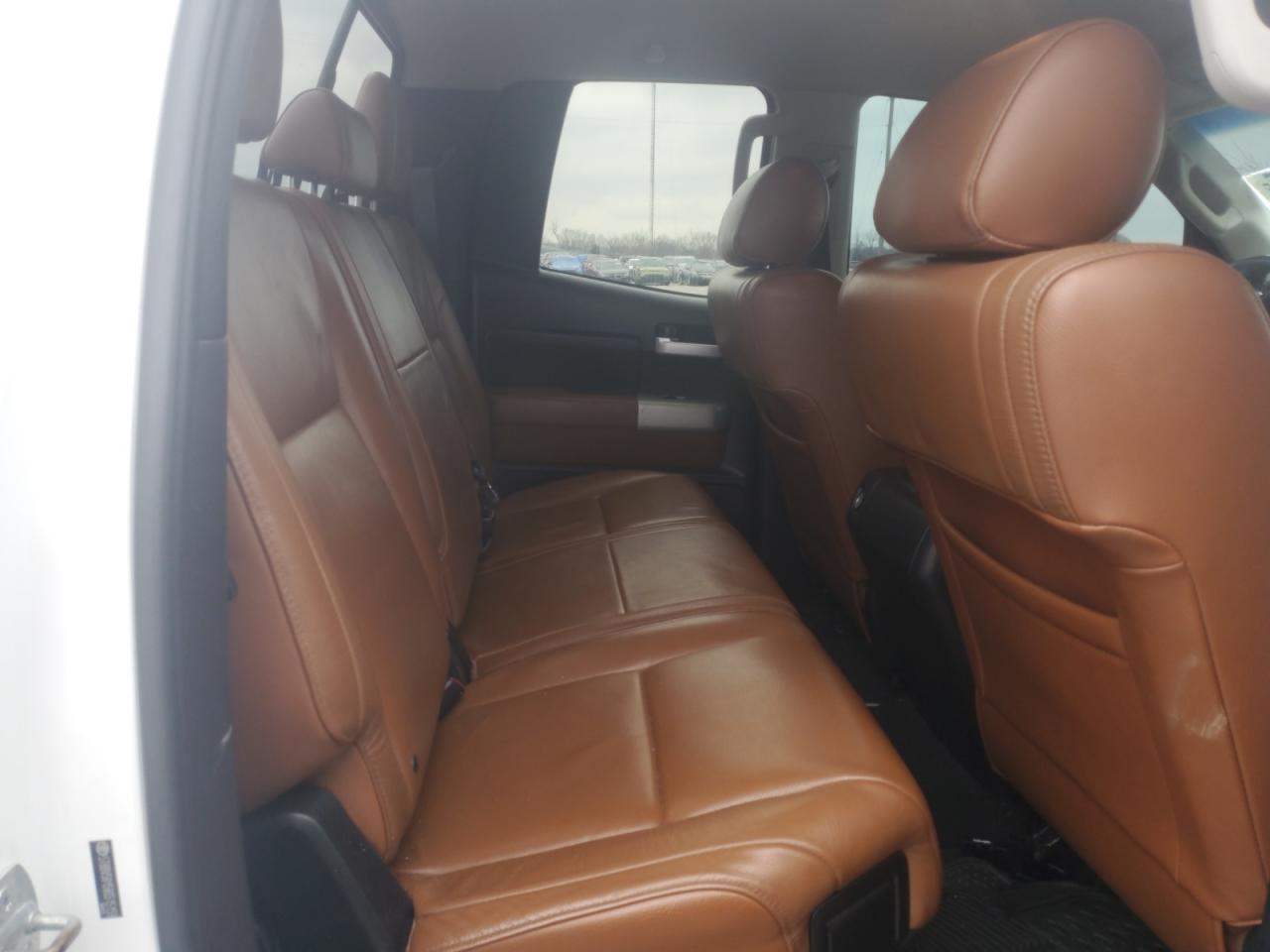 2008 Toyota Tundra - Image 11