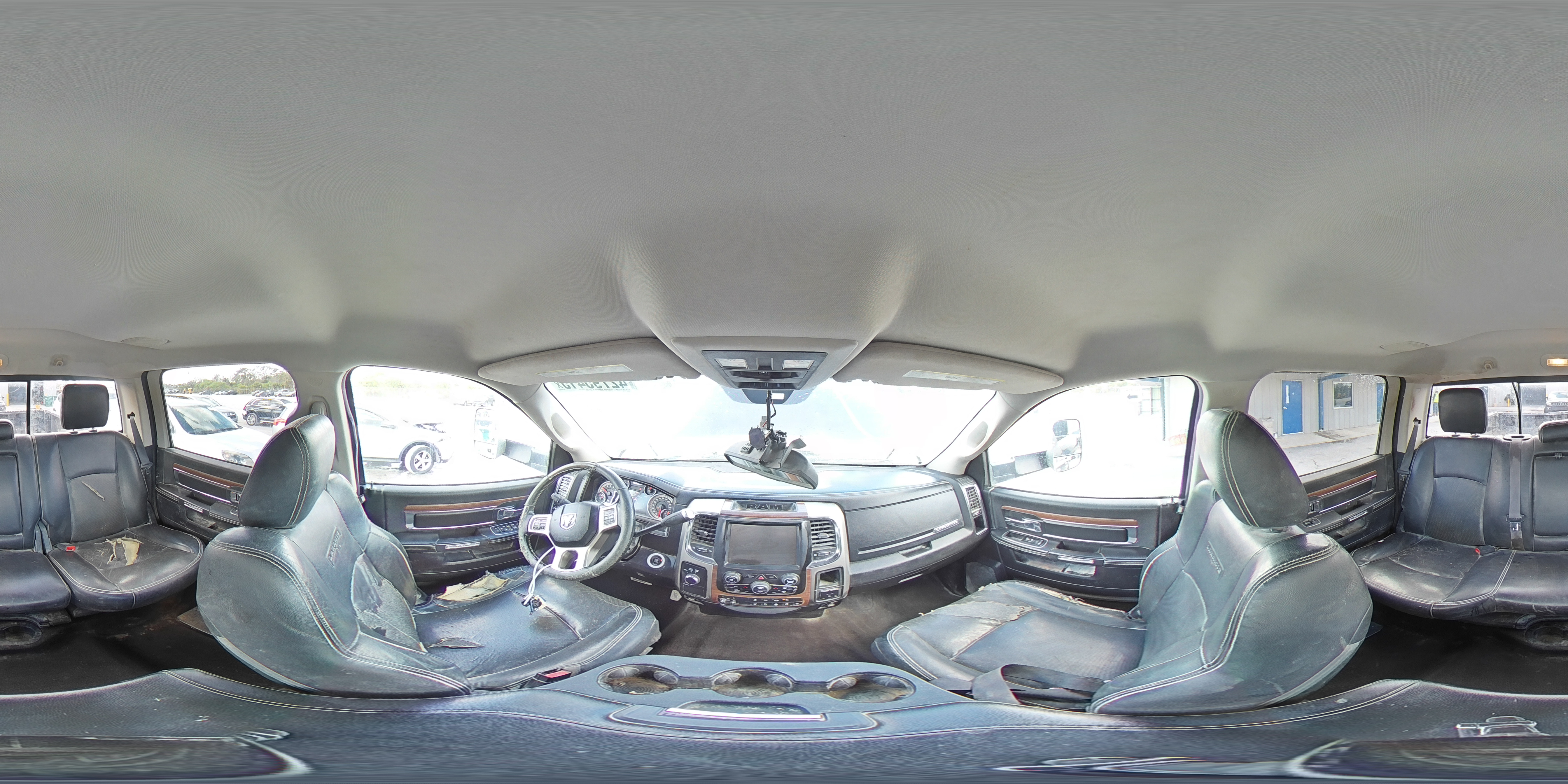 2014 RAM 2500 - Image 14