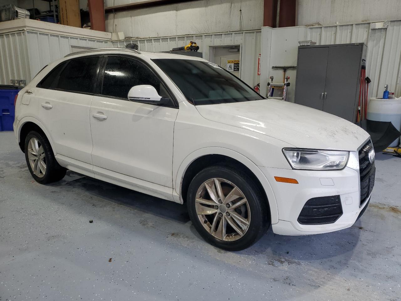 2017 Audi Q3 - Image 4
