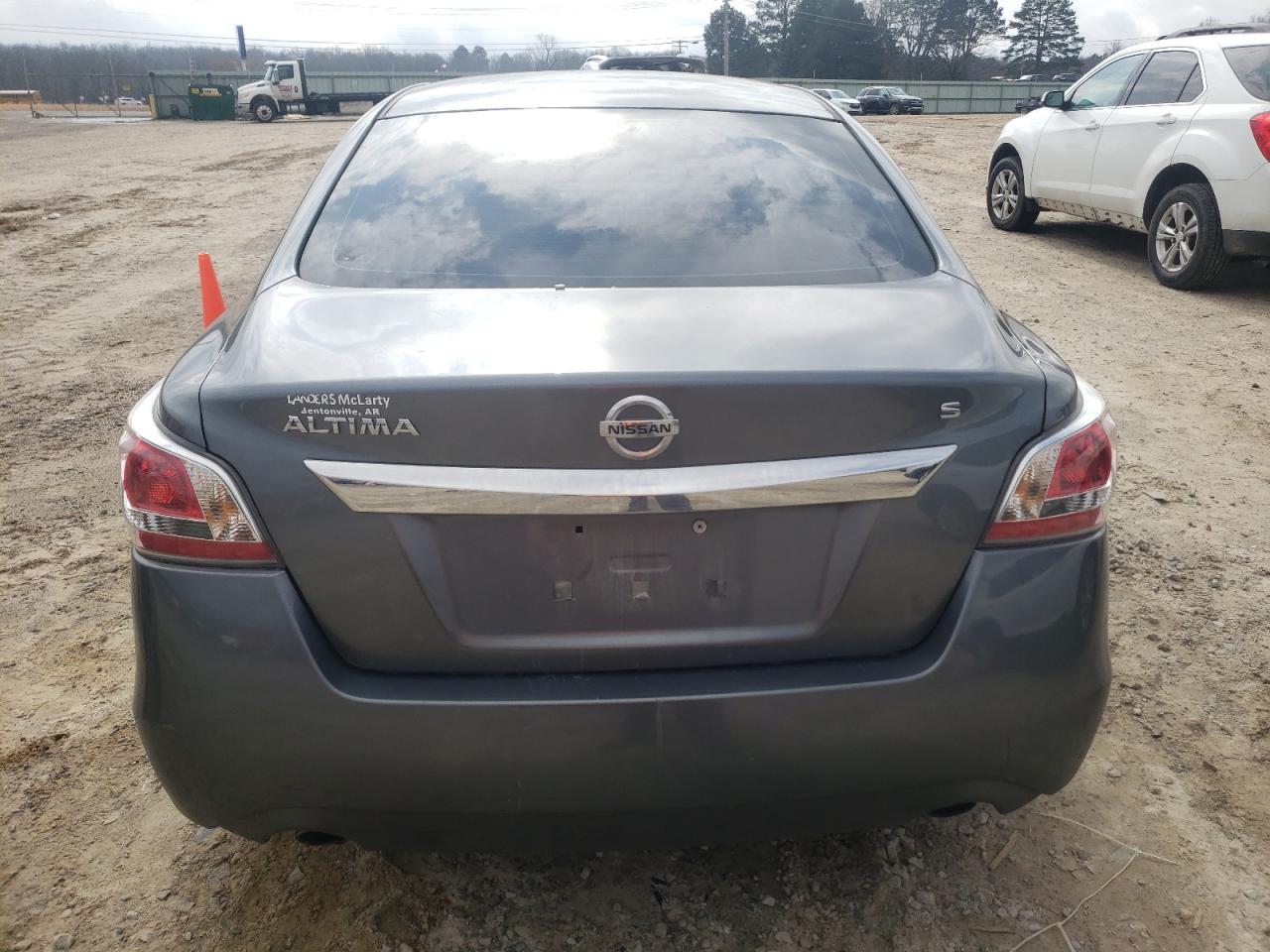 2015 Nissan Altima - Image 6