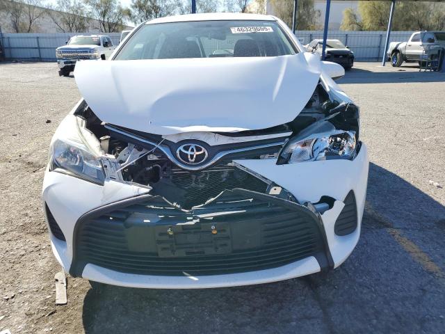 Hatchbacks TOYOTA YARIS 2015 Biały