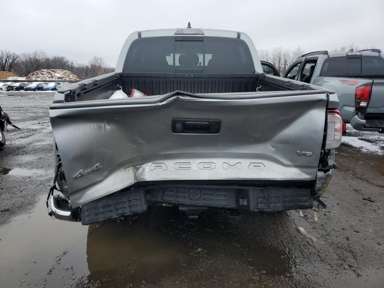 2022 Toyota Tacoma - Image 6