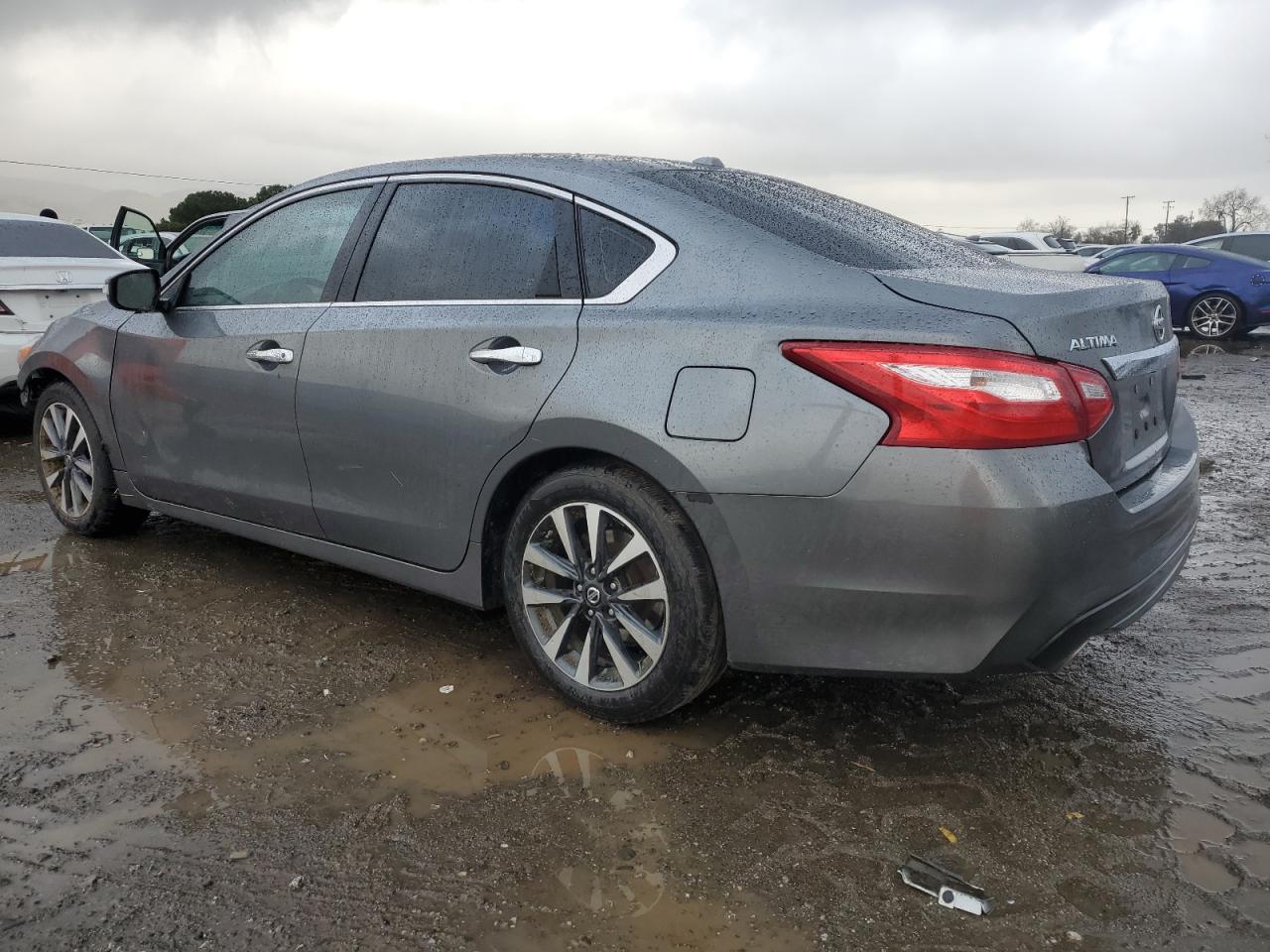 1N4AL3AP5HC217195 NISSAN ALTIMA 2017