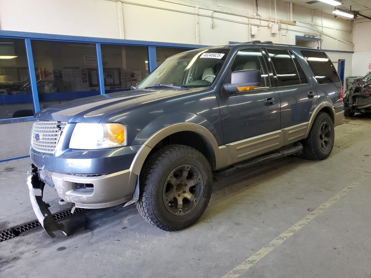 2004 Ford Expedition - Image 1