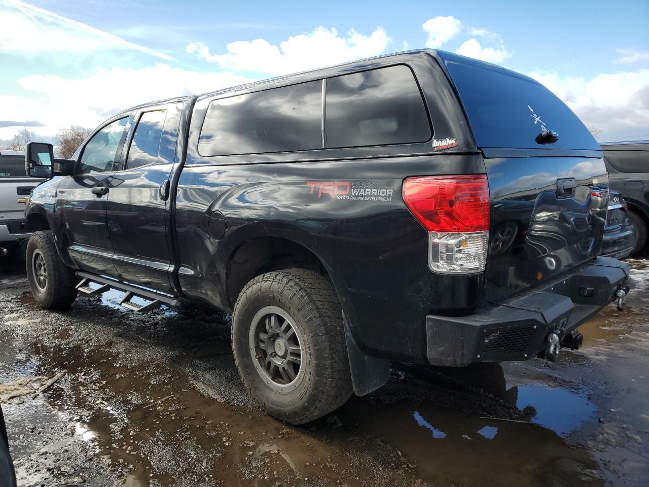 2011 Toyota Tundra - Image 2