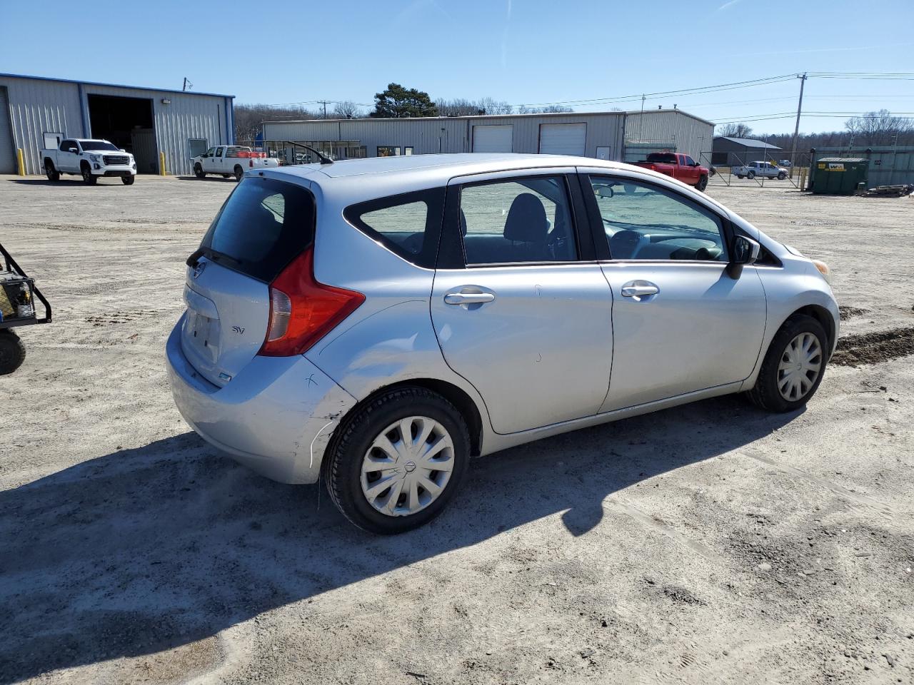 2015 Nissan Versa - Image 3