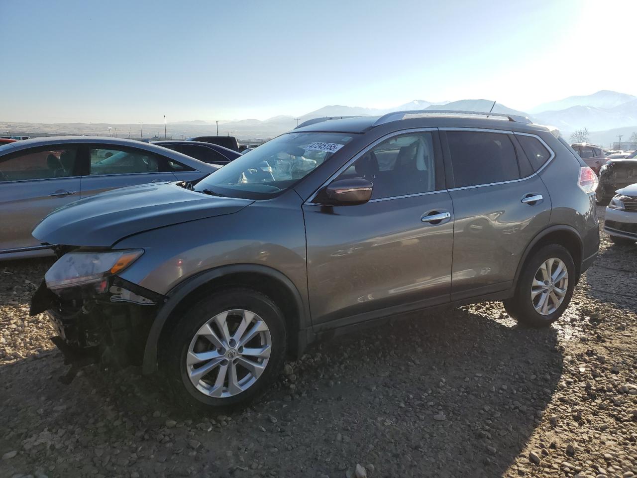 2015 Nissan Rogue - Image 1