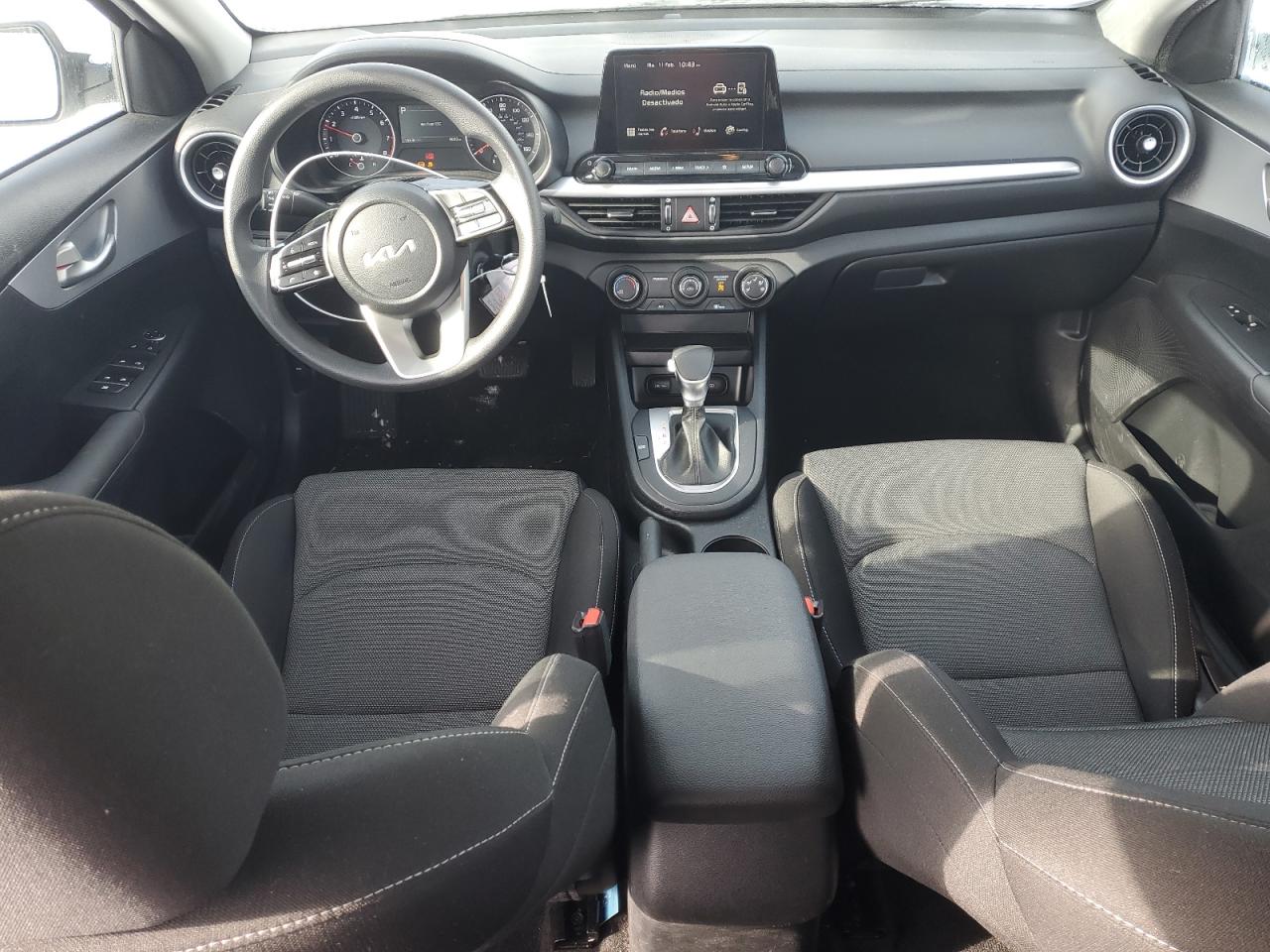 2024 Kia Forte - Image 8