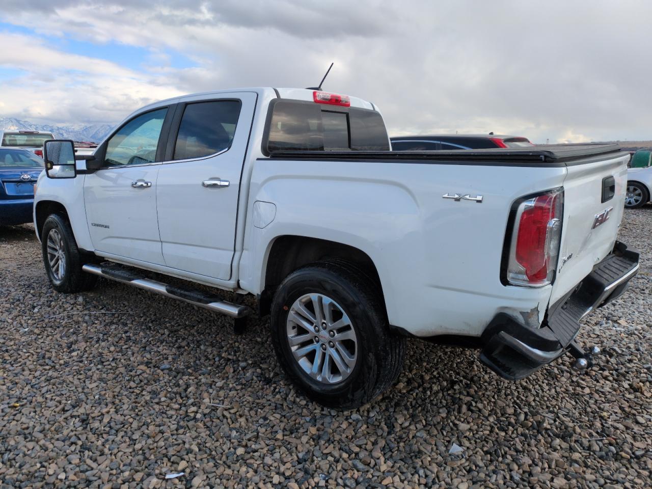 2017 GMC Canyon - Image 2
