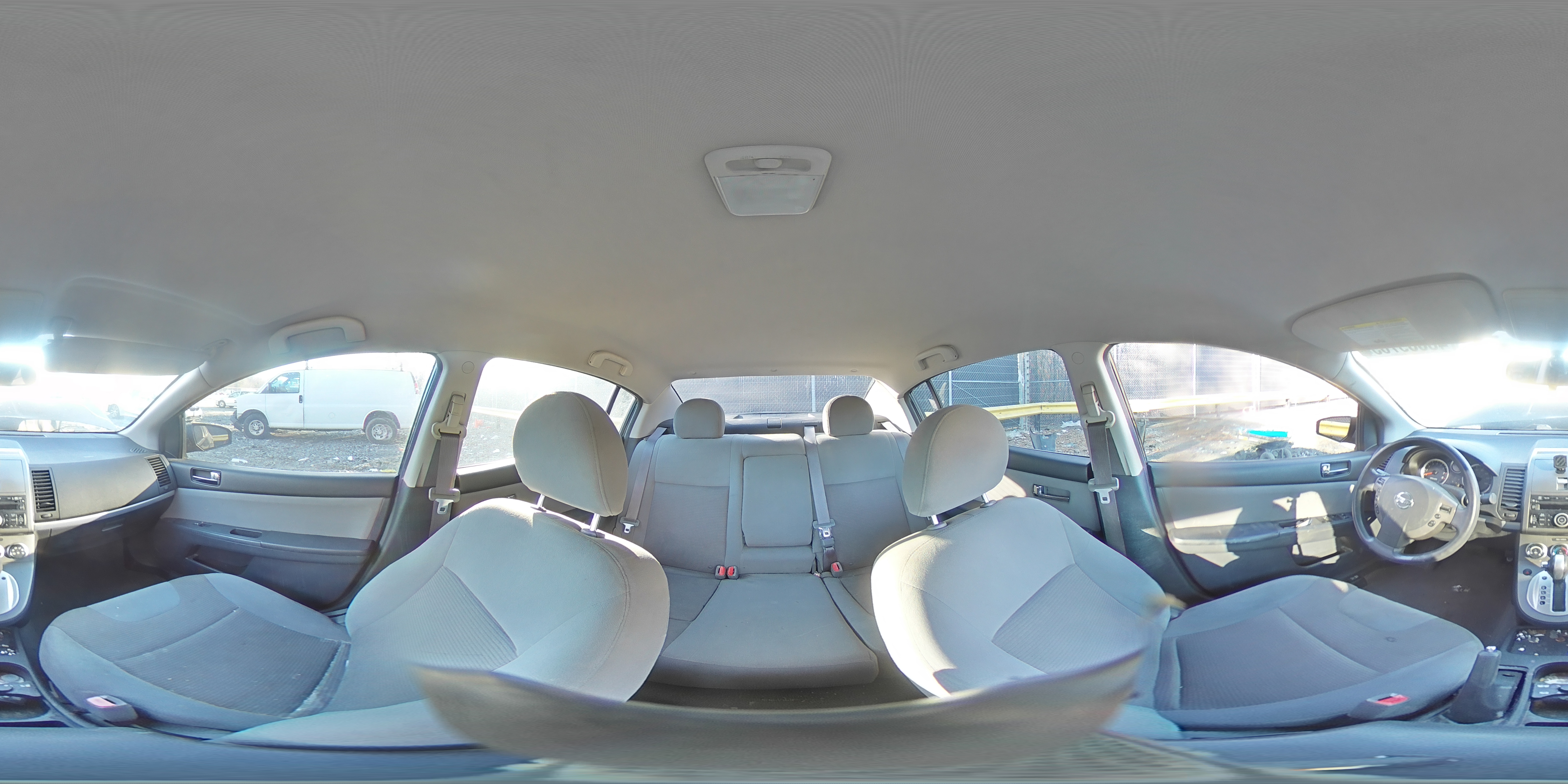 2012 Nissan Sentra - Image 13