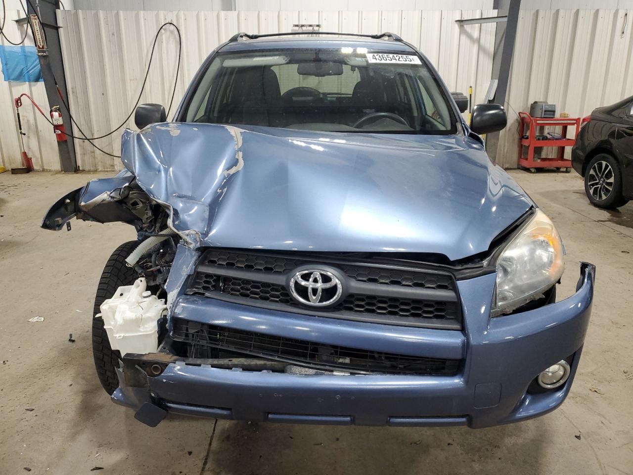 2009 Toyota RAV 4 - Image 5