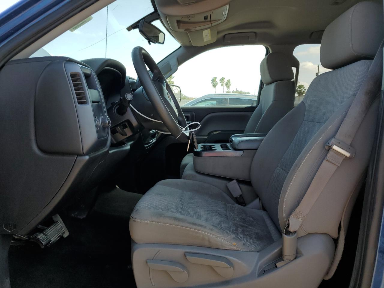 2015 Chevrolet Silverado - Image 7