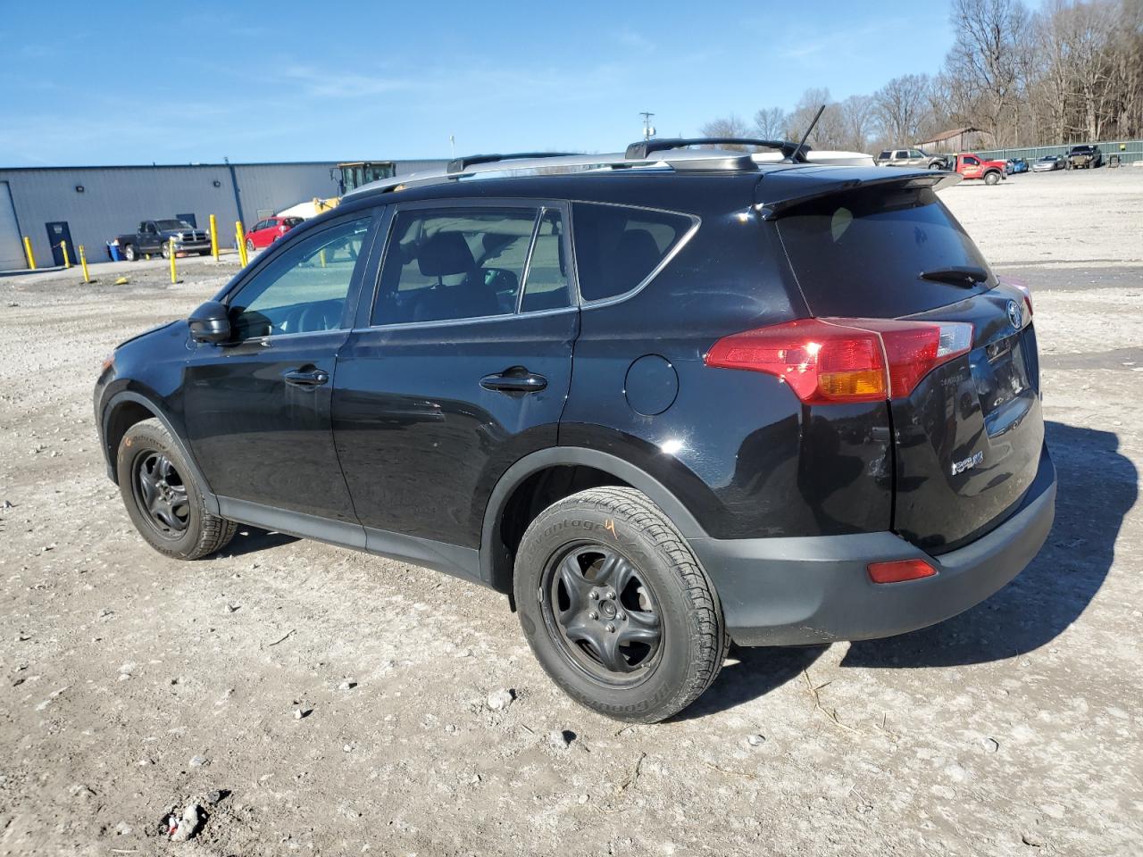 2015 Toyota RAV 4 - Image 2
