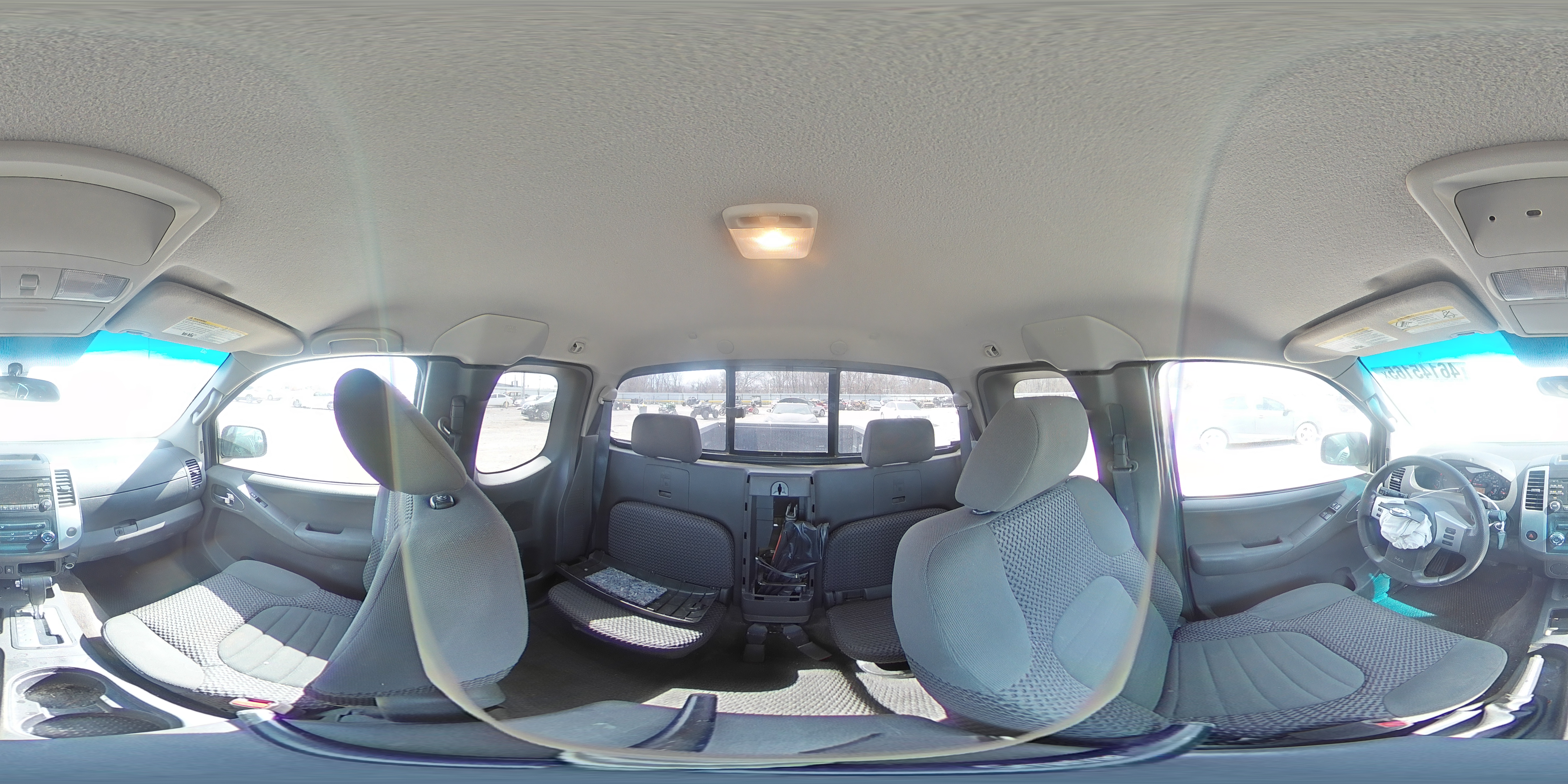 2013 Nissan Navara (Frontier) - Image 12