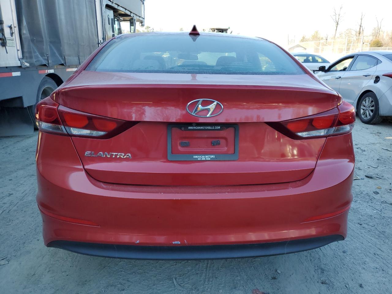 2017 Hyundai Elantra - Image 6