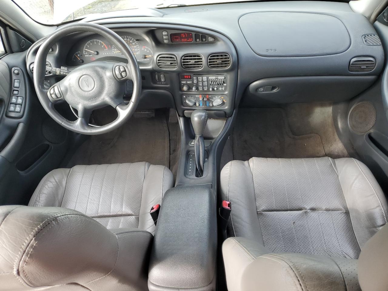 2002 Pontiac Grand Prix - Image 8