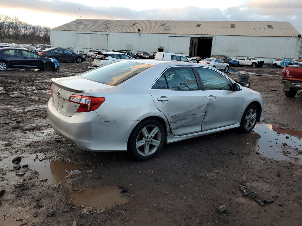 2012 Toyota Camry - Image 3