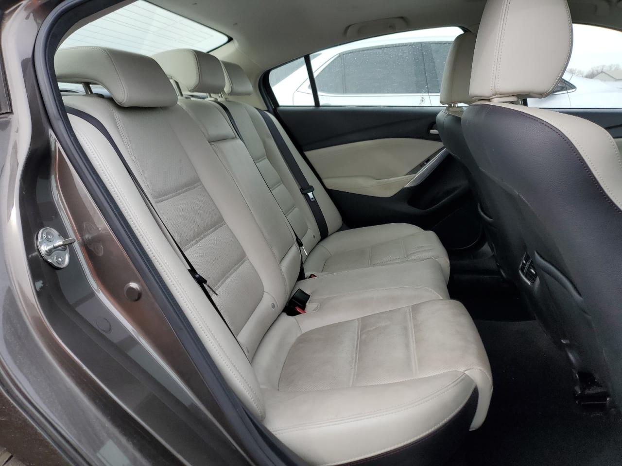 2017 Mazda 6 - Image 10