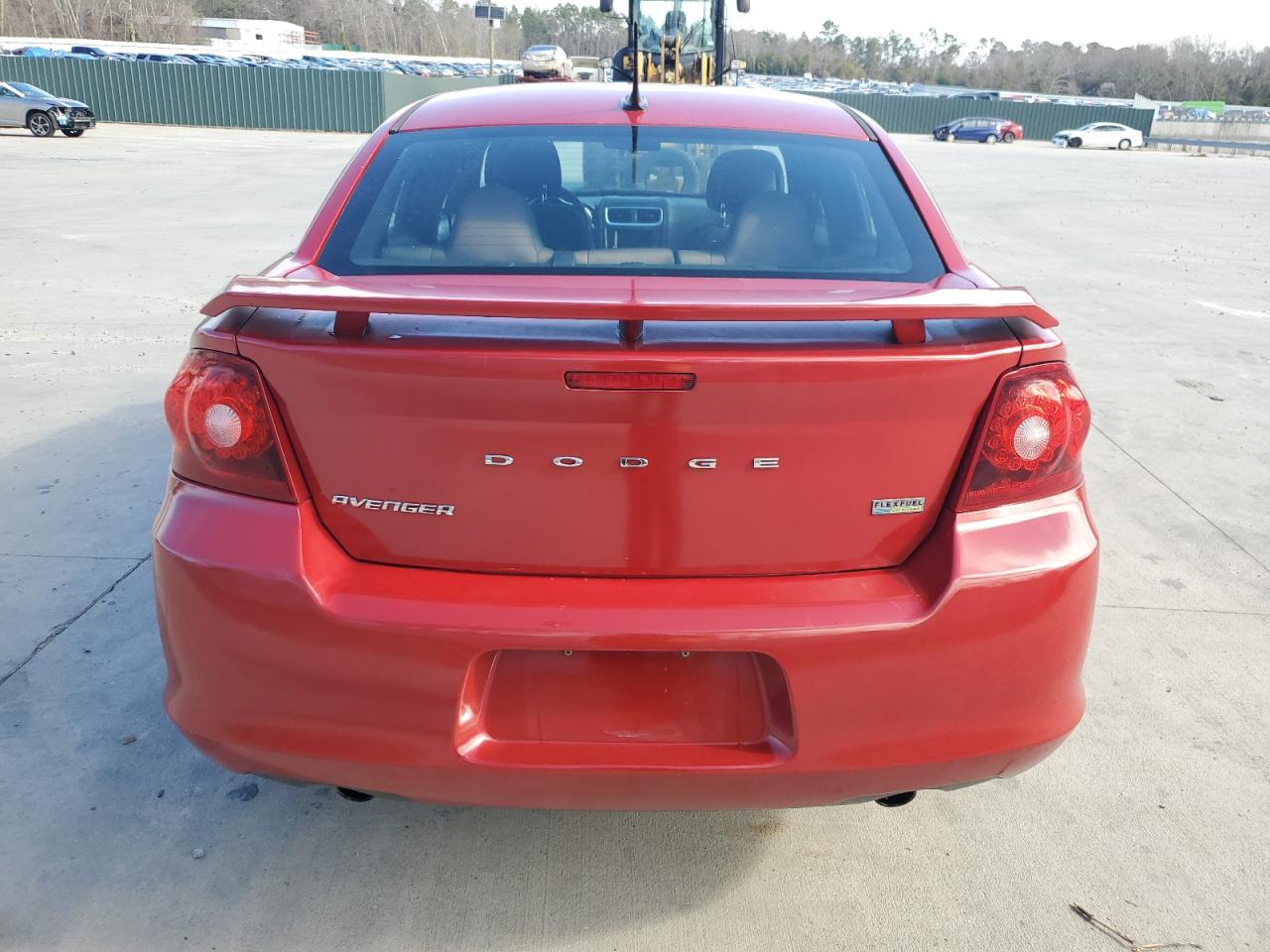 2012 Dodge Avenger - Image 6