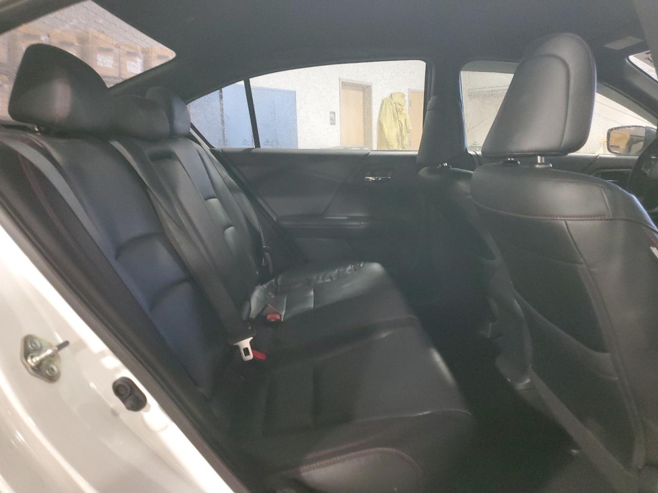 2017 Honda Accord - Image 10