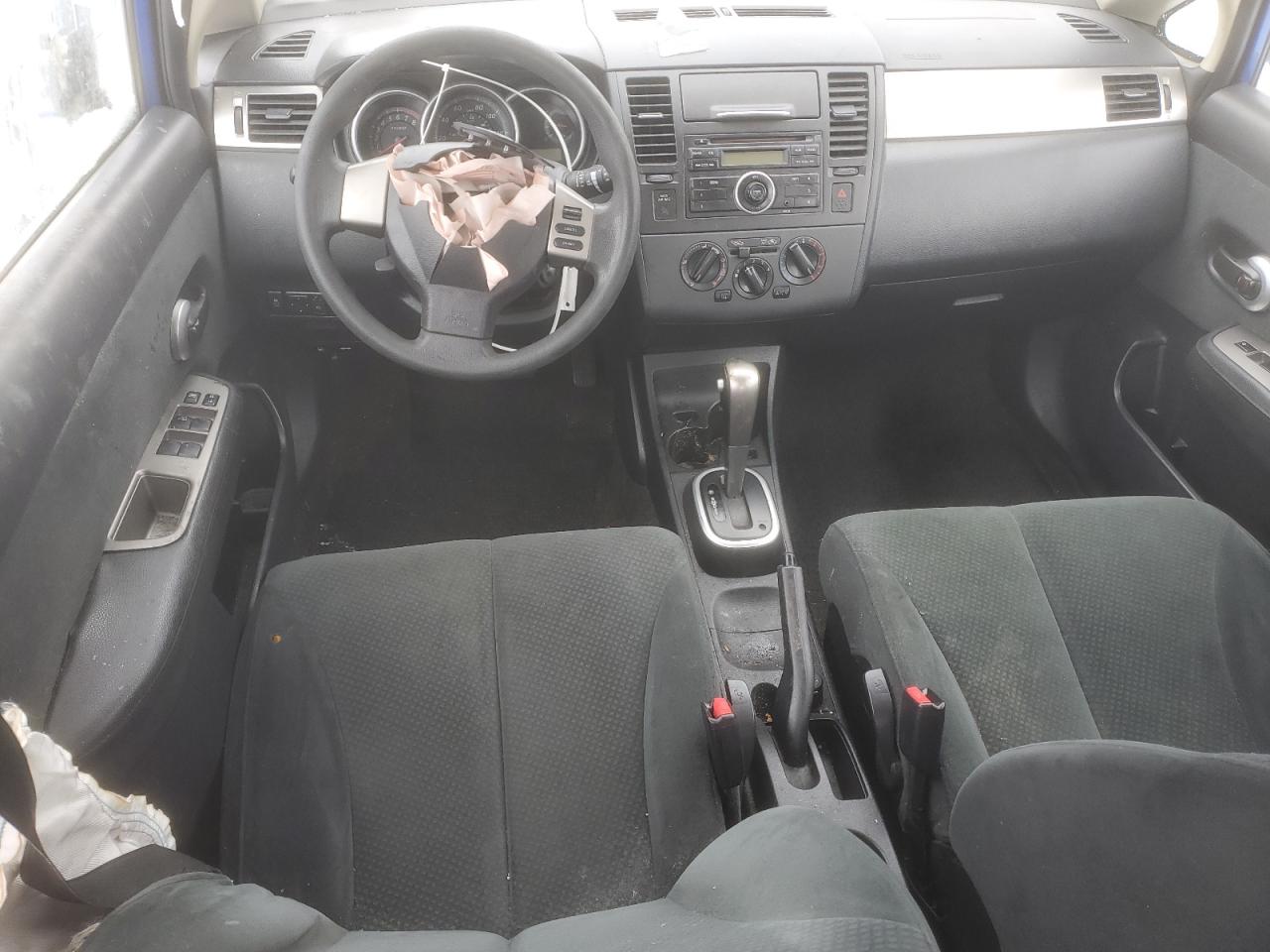 2011 Nissan Versa - Image 8