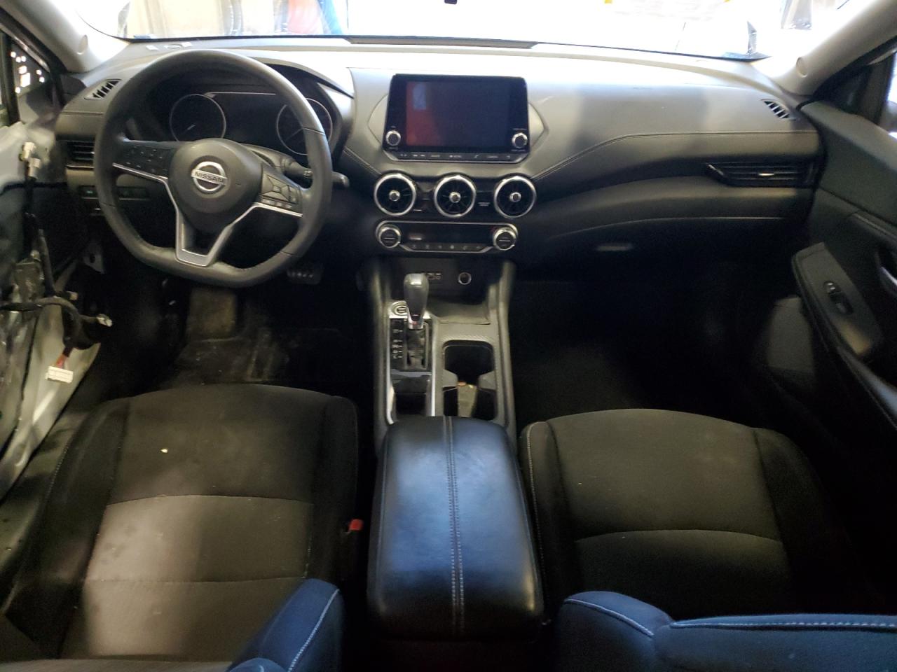 2021 Nissan Sentra - Image 8