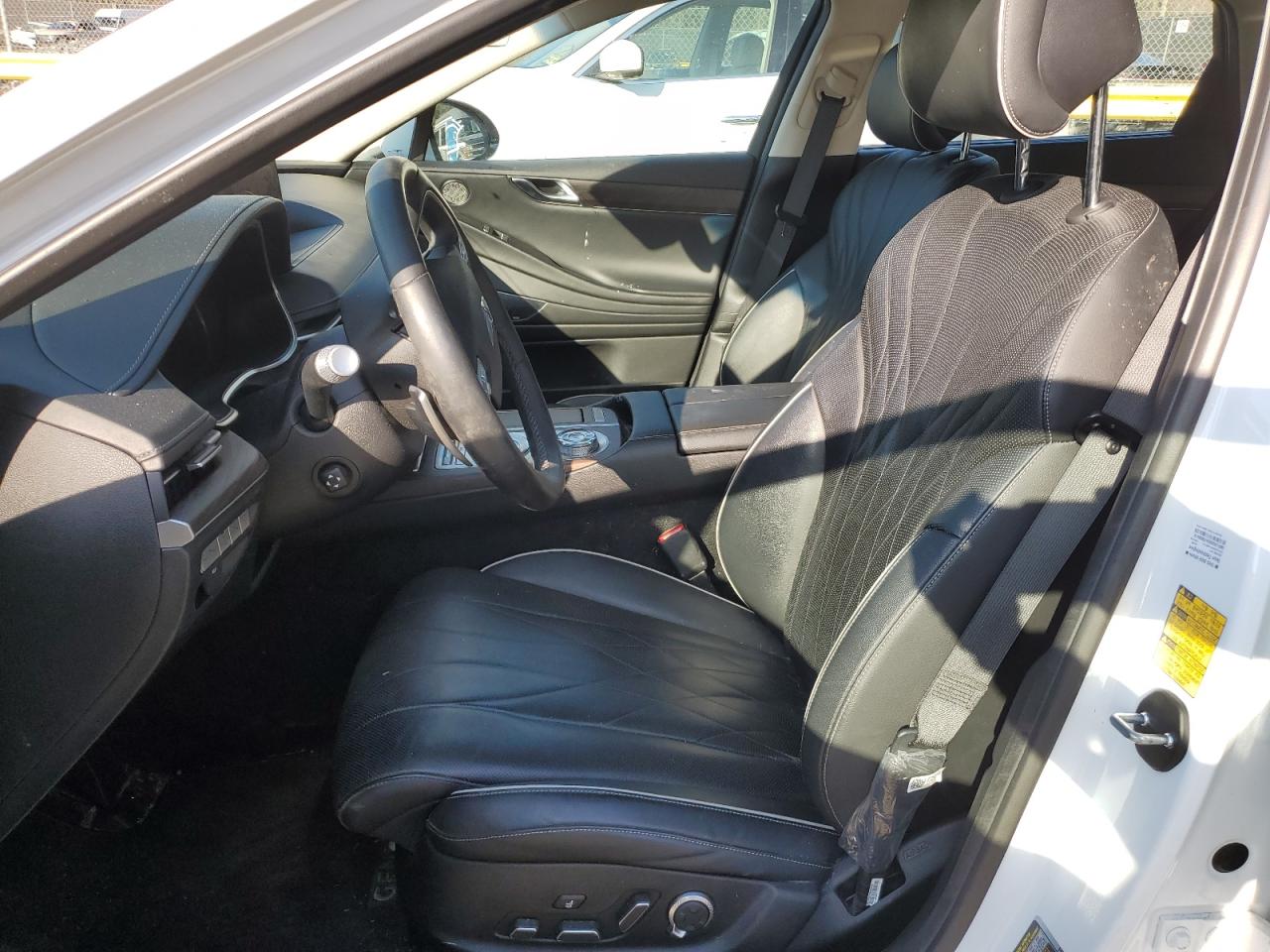 2021 Genesis G80 - Image 7