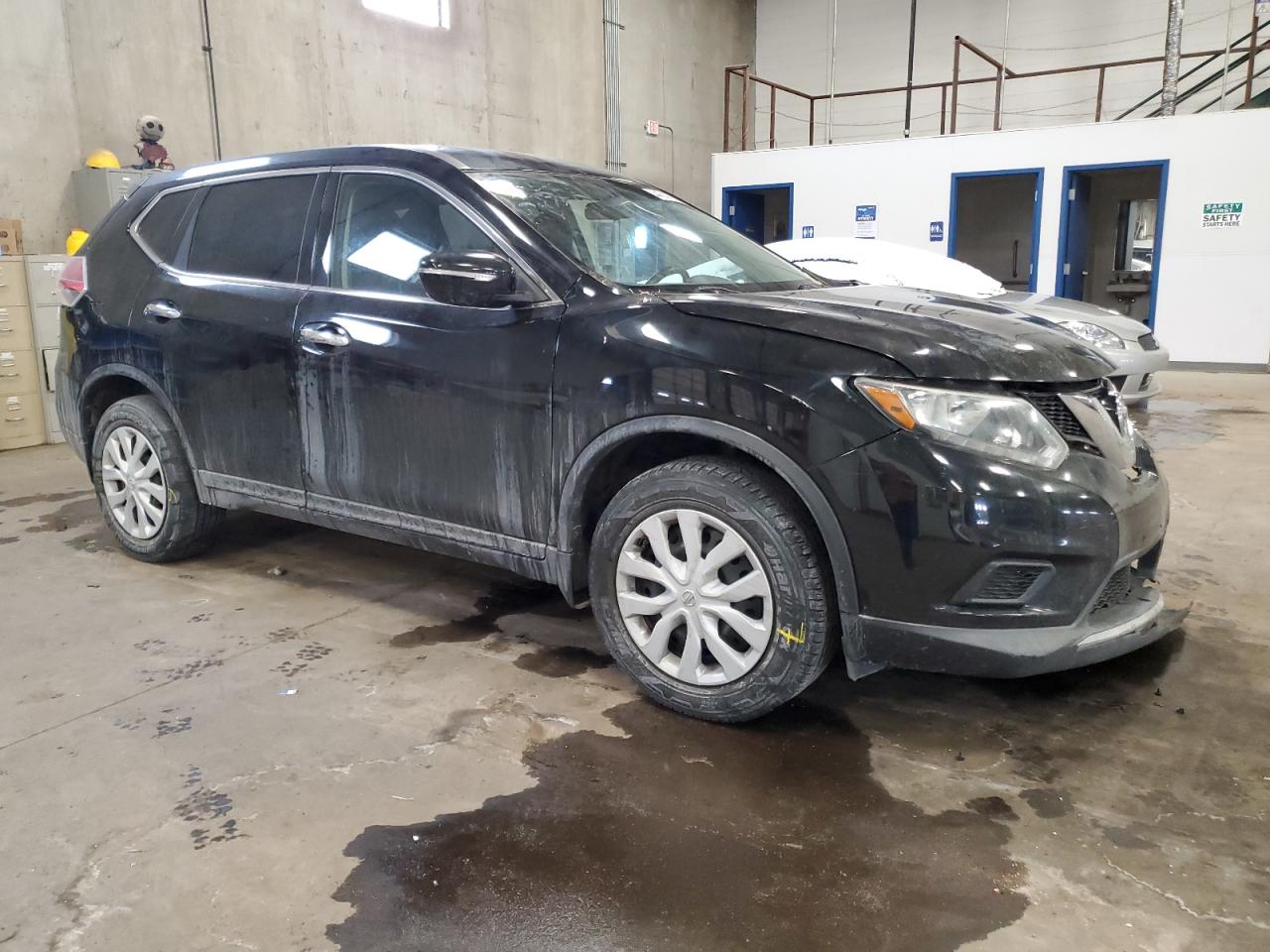 2014 Nissan Rogue - Image 4