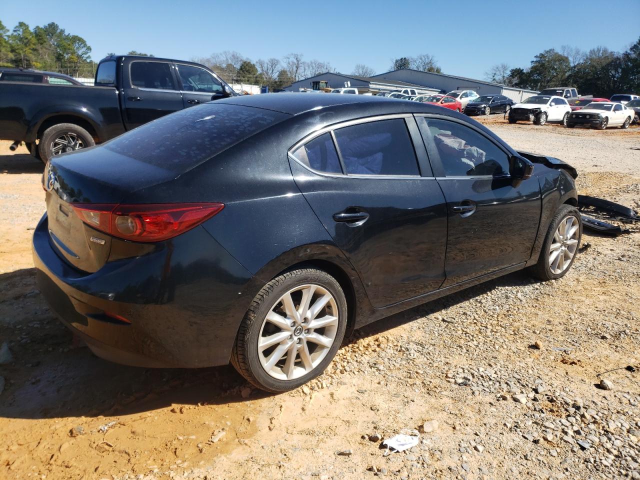 JM1BN1V79H1127258 MAZDA 3 2017
